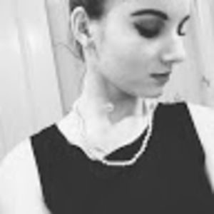 Meet your Posher, Ana